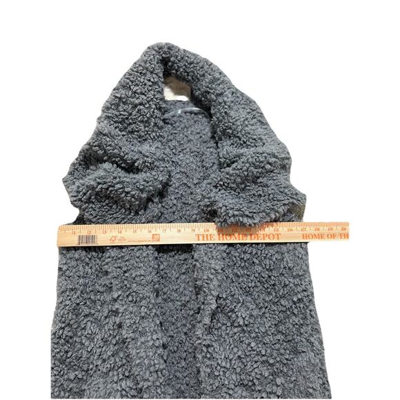 Altar'd State Women’s Medium Gray Cozy Sherpa Sweater Vest - Picture 3 of 8